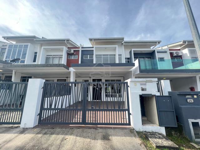 [LIMITED] 2 Storey Terrace, M Residence 1,Bandar Tasik Puteri, Rawang 1