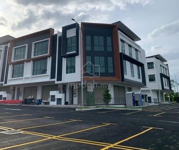 LAST CORNER GROUND FLOOR 🔥🔥Shoplot Putra Sentral 2 Bandar Seri Putra 1