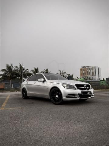 2012 Mercedes Benz C250 CGI BlueEFCY - 4
