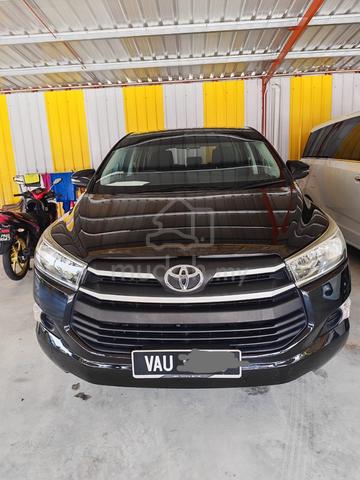 2017 Toyota INNOVA 2.0 E (AUTO) - 1