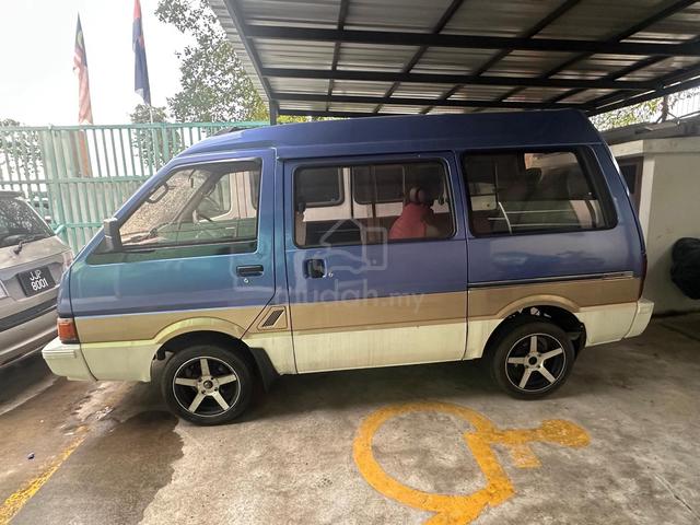 1989 Nissan Vanette C22 JDM (A) - 4