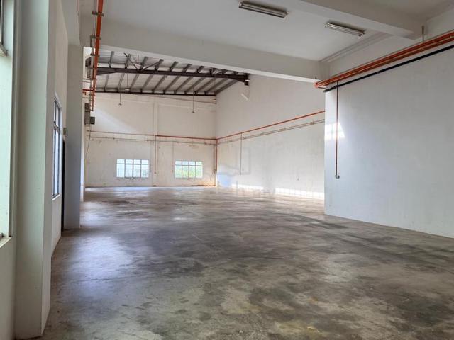 Semi-D Factory @ Desa Cemerlang, Frontier Industrial Park, Ulu Tiram 1