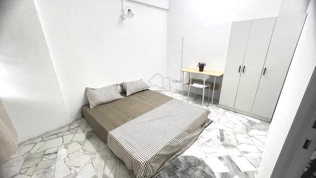 Newly Renovate & Furnish Room for Rent at Paya Terubong ! FREE WIFI ! 1
