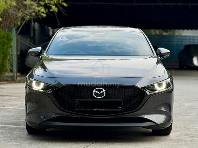 ONLY 12K KM!! 2024 Mazda 3 2.0 GVC PLUS HIGH PLUS - 2
