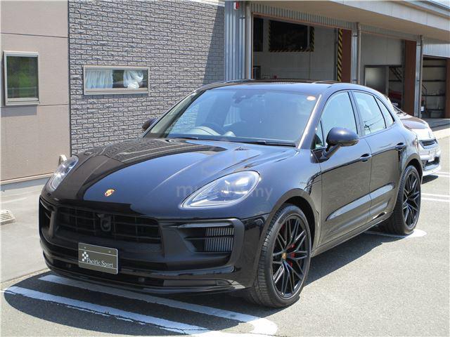 2023 Porsche MACAN 3.0 GTS  Mileage below 6k km - 2