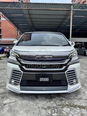 Toyota Vellfire 2.5 Modellista Black Interior - 3