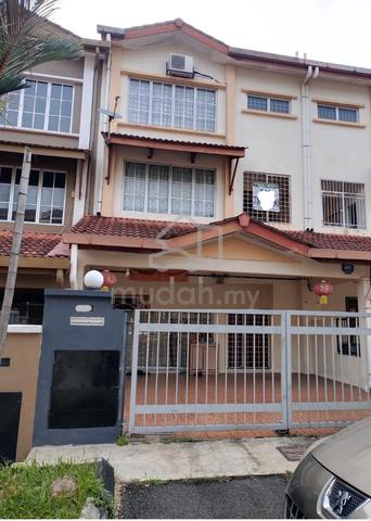 Taman Minang Ria Cheras 3sty Freehold gated guarded Below Market 100k 1