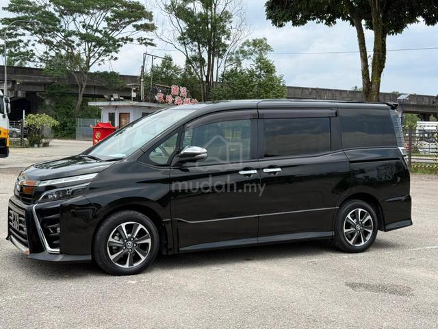 2021 Toyota VOXY 2.0 ZS KIRAMEKI III 7STR 2PD 42K - 5
