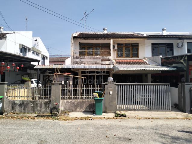 A 2-storey semi-detached house at Taman Sultan Abdul Halim (For Sale) 1