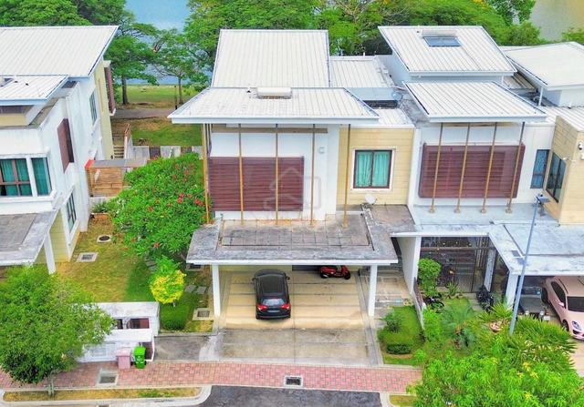 2.5-Storey Semi-D Yara Twinvilla, Presint 8, Putrajaya 1