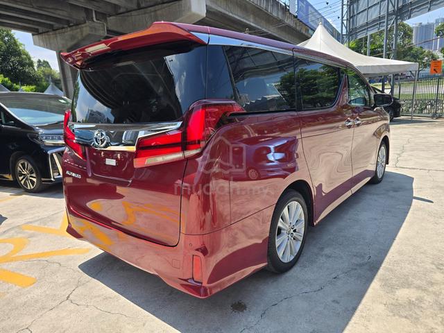 2023 Toyota ALPHARD 2.5 S Ready Stock Red Colour - 3
