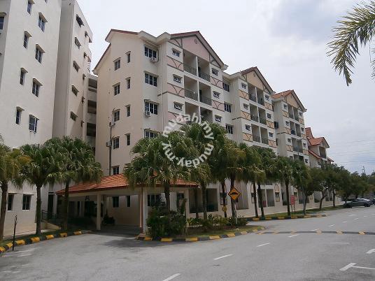 Alpine Village Apartment 1