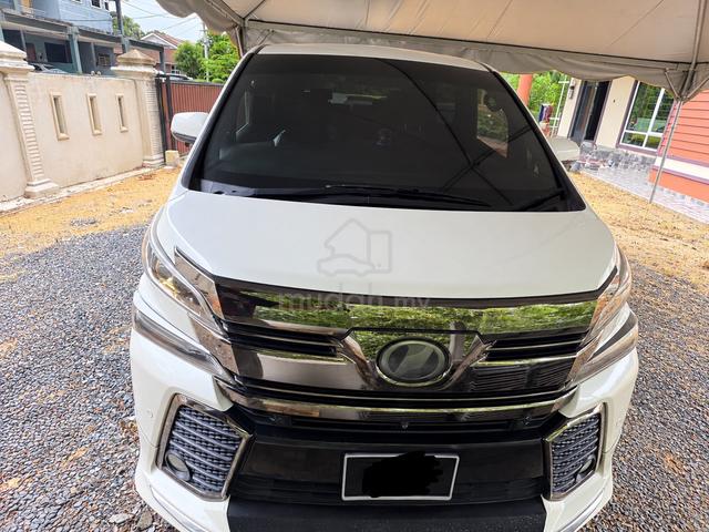 2017 Toyota VELLFIRE 2.5 Z GOLDEN EYES AGH30R (A) - 1