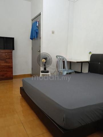 master room to let Miharja condo 1