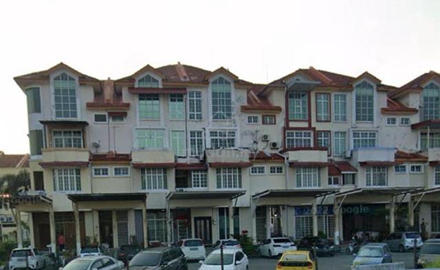 MEDIUM ROOM FOR RENT TAMAN JERMAL INDAH, Butterworth TOWN HOUSE (SEAVI 1