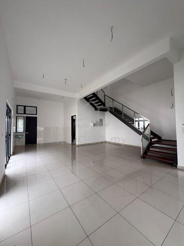Legasi 1, Bandar Kinrara Unit For Sale, Landed House Puchong Dijual 1