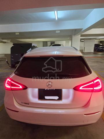 2019 Mercedes Benz A180 1.3 STYLE HATCHBACK (A) - 4