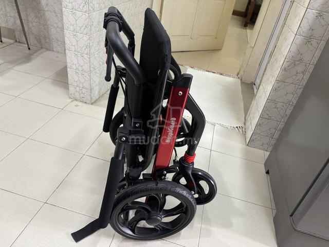 Hospiguard Aluminium Travel Wheelchair - photo 4 of 6