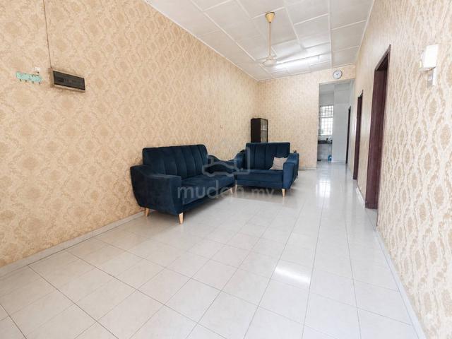Hot Location💥Taman Anggerik, Johor Bahru 1