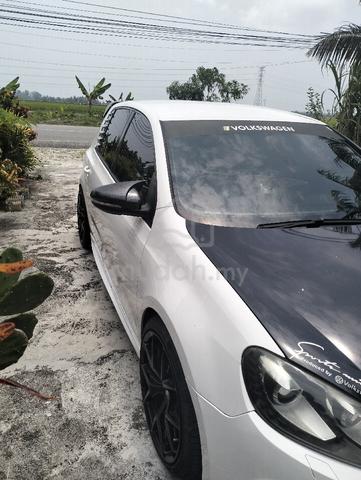 2011 Volkswagen GOLF 1.4 TSI (A) - 4