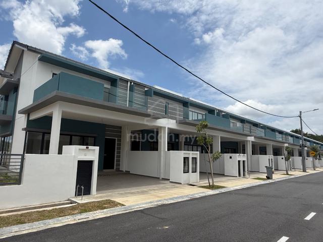 New Ready Unit🔥 Zero Deposit 2 Storey Terrace Ayer Keroh Melaka 1