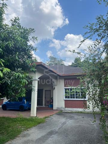 Shah Alam Sek 36, S/Sty Freehold Bungalow for sale 1