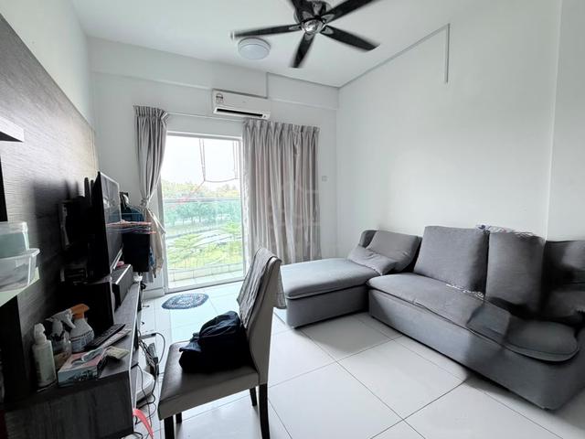 The Twin Residences @ Tampoi 1