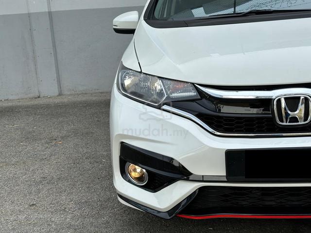 Honda JAZZ 1.5 V (A) - 4