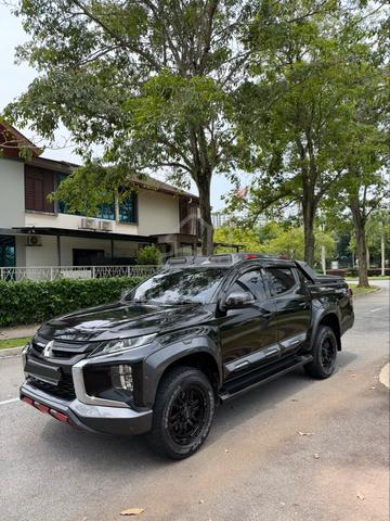 2023 Mitsubishi TRITON 2.4 PHANTOM PLUS MY19 L200 - 1