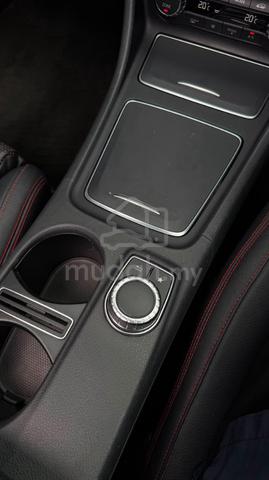 2016 Mercedes Benz A-CLASS 1.6 200 BLUEEFCY (CBU) - 3