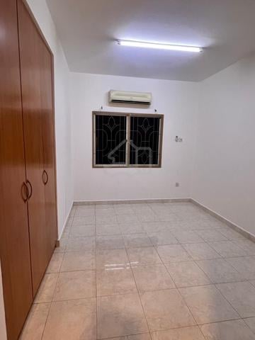 Master room attached bathroom at kl city Jln Kuching to let 1