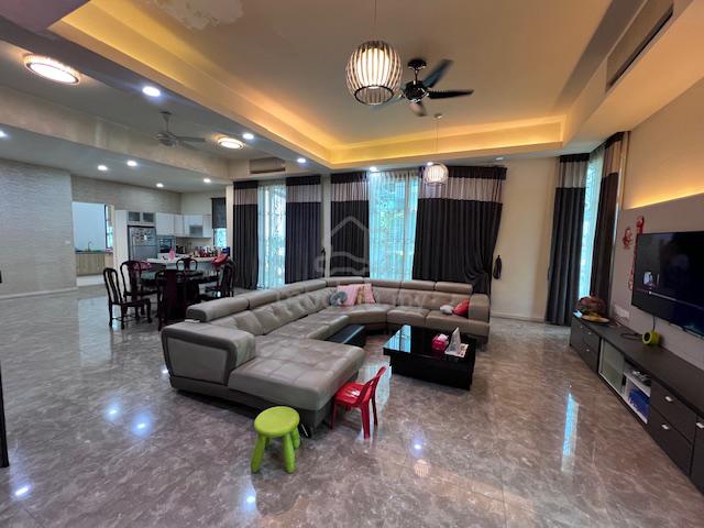 3 Storey Semi-D House, Viridrian, Bandar Sungai Long 1