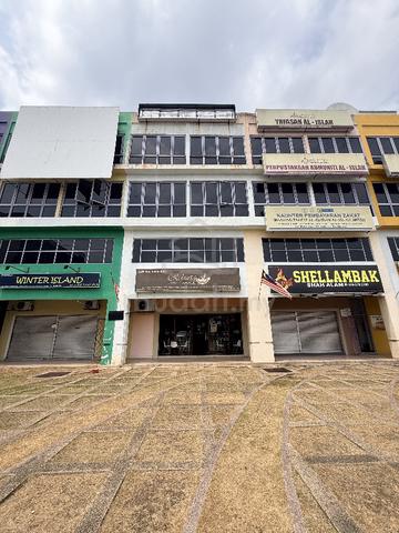 For Sale | 3 Storey Shoplot | Worldwide @7, Seksyen 7 Shah Alam 1