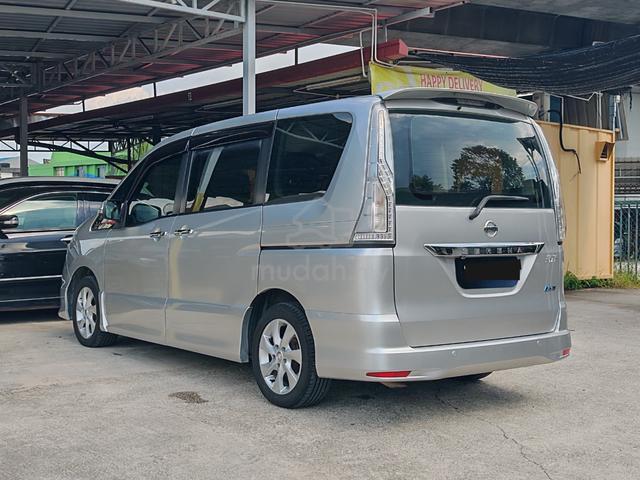 {2014} Nissan SERENA 2.0 HIGH-WAY STAR (A) LEATHER - 4