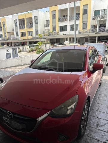 2015 Mazda 2 1.5 VR FACELIFT (A) - 1