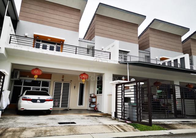 Double Storey Terrace Residence 7 Bandar Springhill Lukut Port Dickson 1