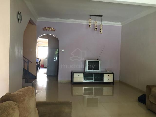 Taman Nusa Bestari 2/ 2 Storey Terrace/ 4 Bed/ Near Bukit Indah/ Aeon 1