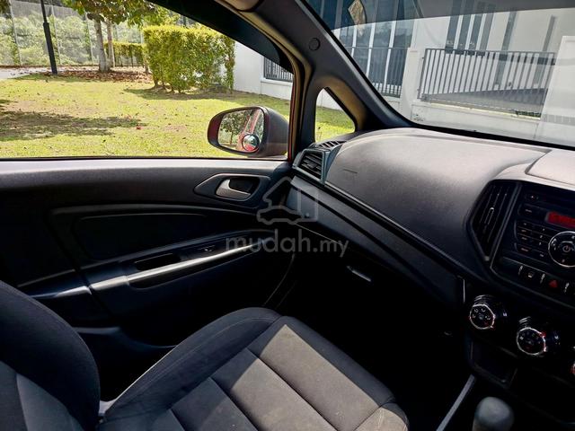 Proton IRIZ 1.3 EXECUTIVE (AUTO) - 4