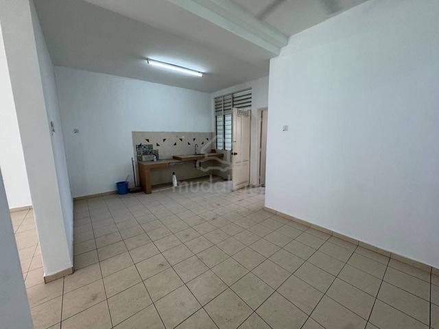 Botani double storey house for rent 3