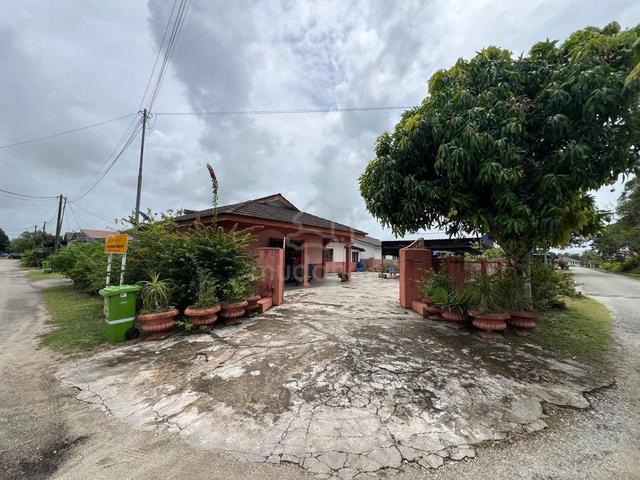 Semi D Setingkat di Peramu Jaya Tiga, Pekan [Renovated] [Bebas Banjir] 1