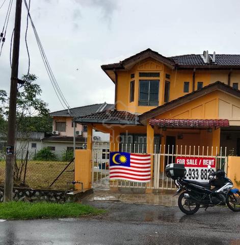 Corner Lot Double Storey Jalan Anggerik, Bukit Sentosa, Rawang 1