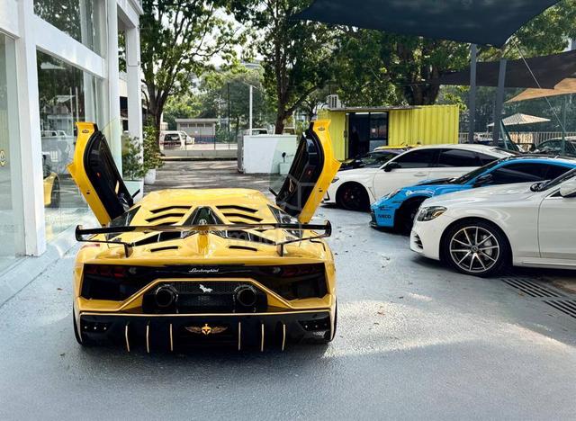 Lamborghini Aventador 6.5 V12 Upgraded SVJ LP700-4 - 4