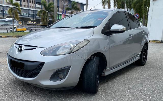 Mazda 2 1.5 AUTO 2014/15 VR LADY OWNER  - 3