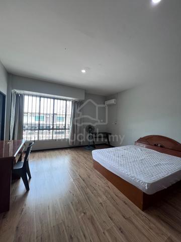 Room For Rent-Ing Ling Residence,Bintulu 1