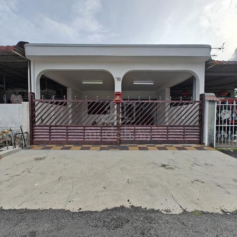 Single Storey Terrace house For Sale in Taman Indah Jaya _Kluang 1