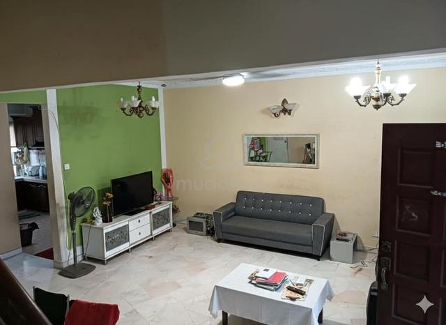 Double Storey Terrace, Jalan Pinggiran USJ 1,  Taman Pinggiran USJ, 1