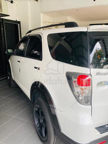 2013 Toyota RUSH 1.5 S F700RE FACELIFT (A) - 4