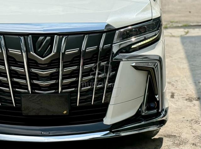 2019/20 Toyota ALPHARD 2.5 SC JBL - 3