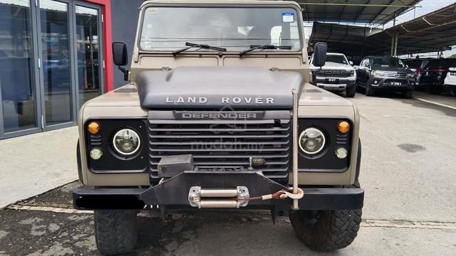 2011 Land Rover DEFENDER 2.4L 110 DOUBLE CAB (M) - 1