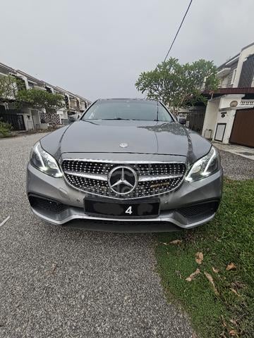 Mercedes E200 1.8 Vip number - 1